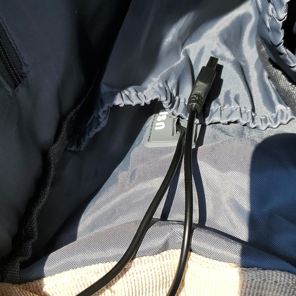 NWOT Mommy Loves You 3-in-1 Travel Backpack - Picture 10 of 16